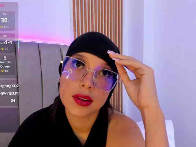 naishaa1 webcam