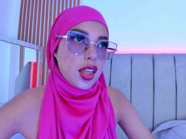 naishaa1 webcam