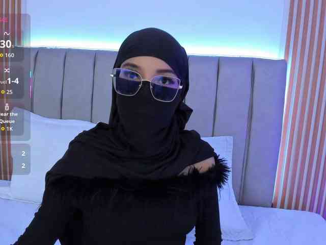 naishaa1 webcam