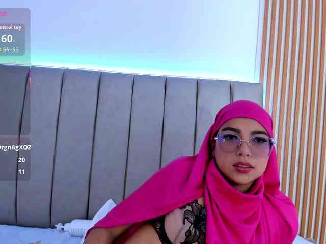 naishaa1 webcam