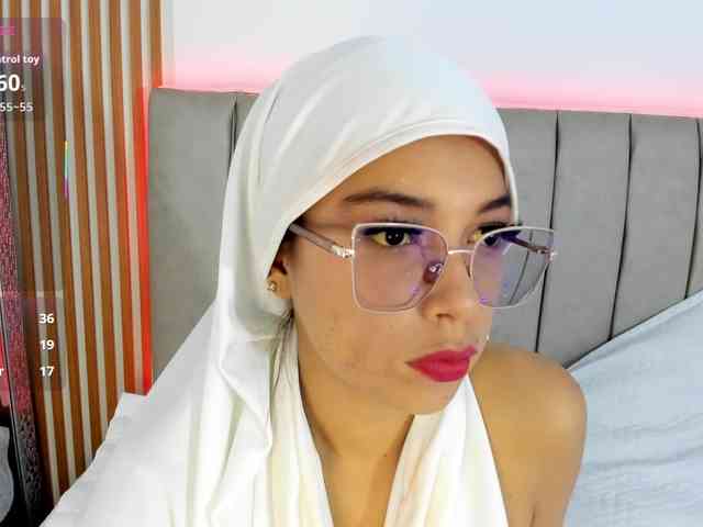 naishaa1 webcam