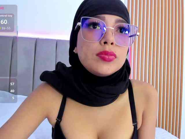 naishaa1 webcam