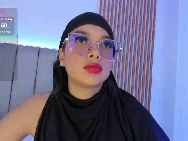 naishaa1 webcam