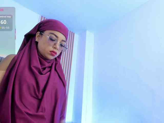 naishaa1 webcam