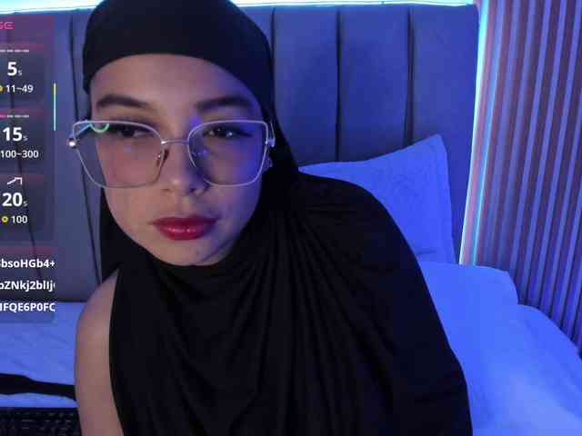 naishaa1 webcam