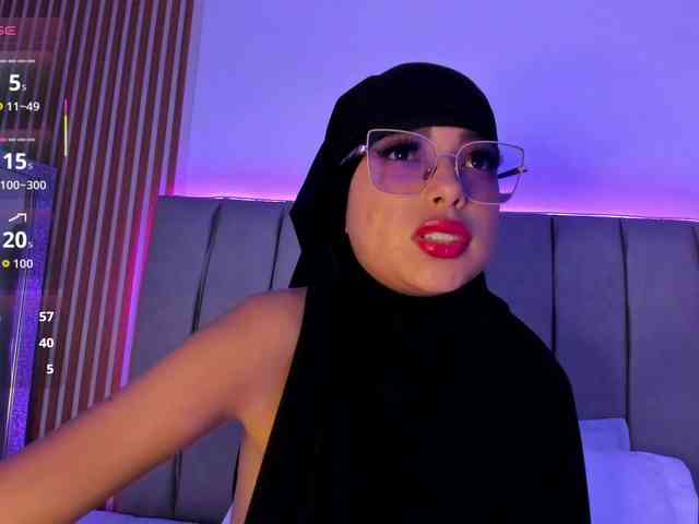 naishaa1 webcam