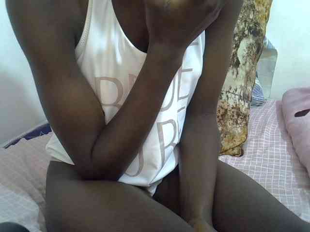 Cutteyslim9 webcam