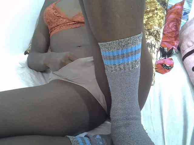 Cutteyslim9 webcam
