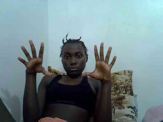 Cutteyslim9 webcam