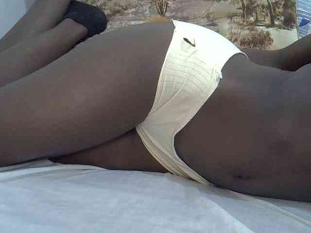 Cutteyslim9's webcam live show