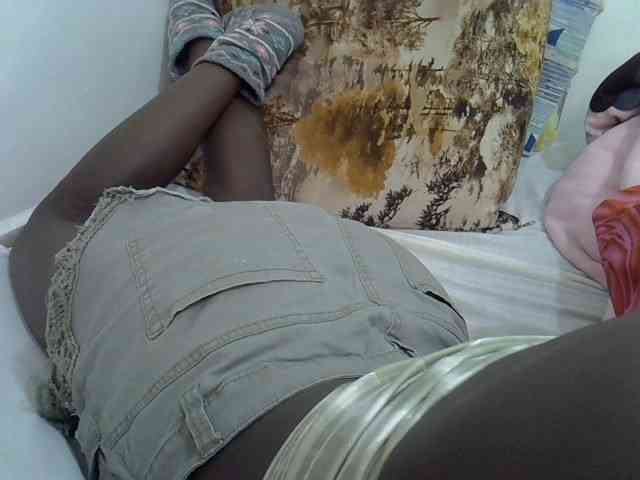 Cutteyslim9 webcam