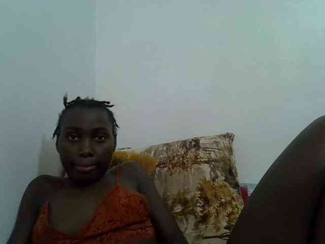 Cutteyslim9 webcam