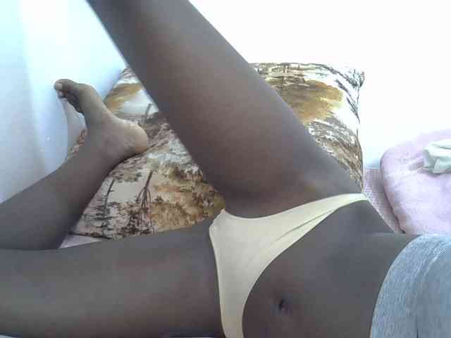 Cutteyslim9 webcam