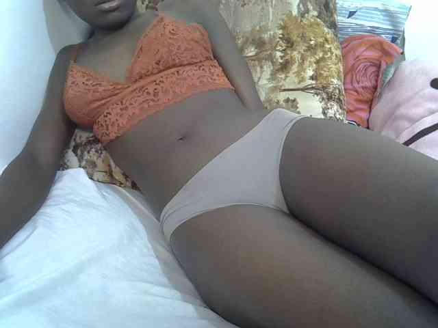 Cutteyslim9 webcam