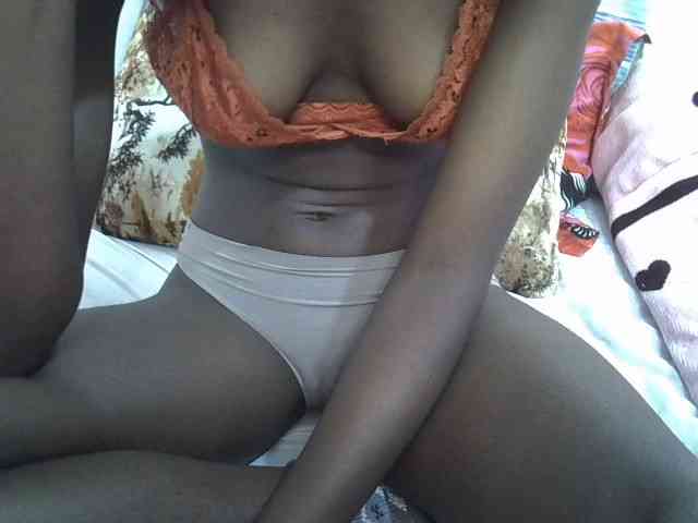 Cutteyslim9 webcam