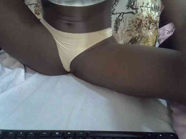 Cutteyslim9 webcam