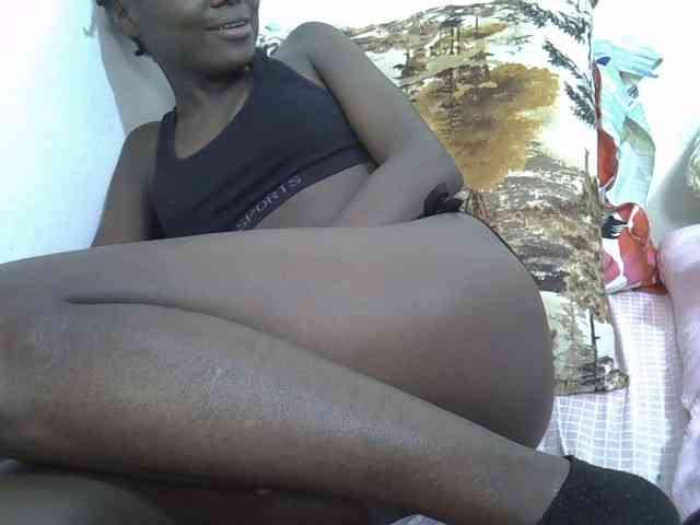 Cutteyslim9 webcam