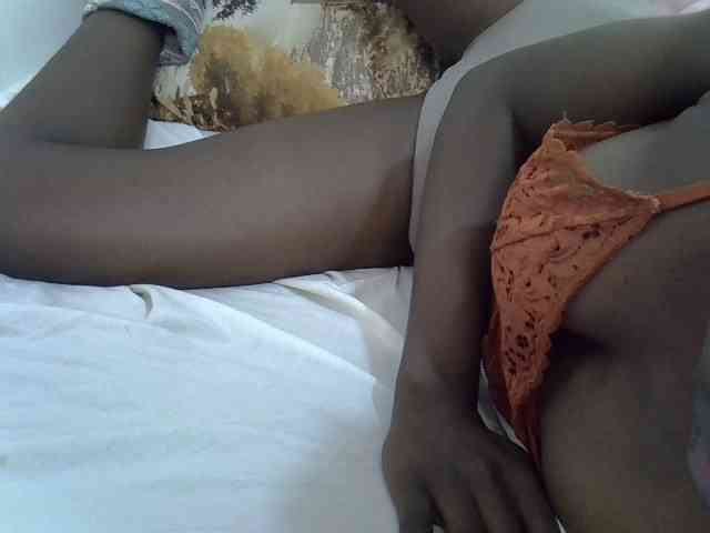 Cutteyslim9 webcam