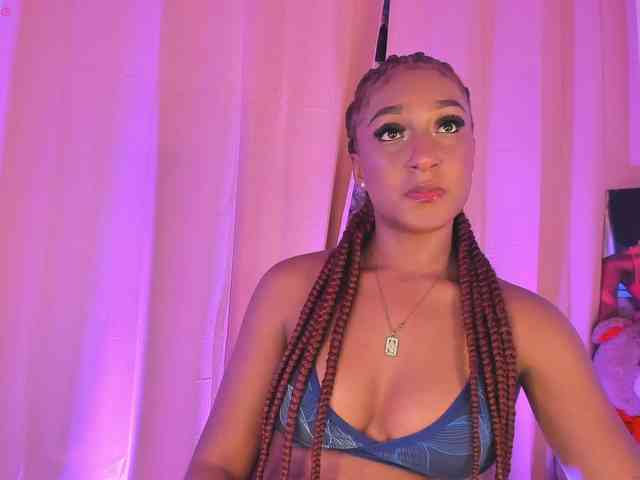 NatashaMiller webcam