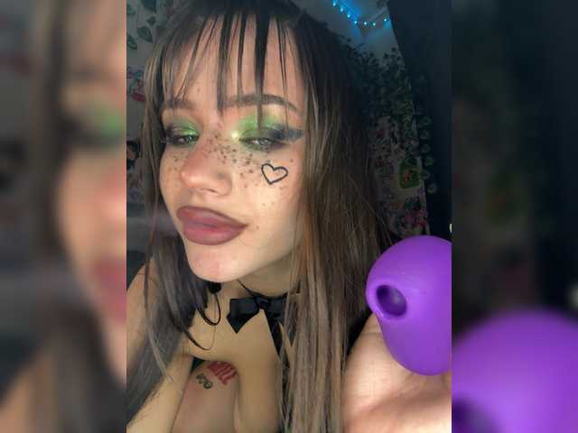 Bamb1-boobs's BongaCams profile