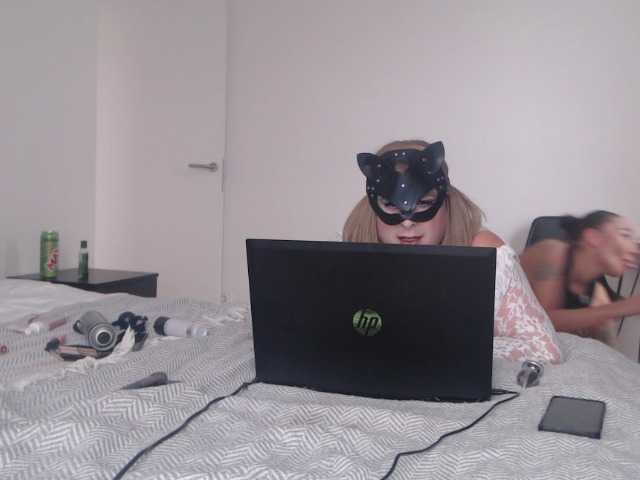 GodessKristina-and-TS – webcam model profile photo