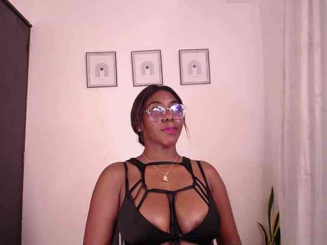 liarouseyy webcam