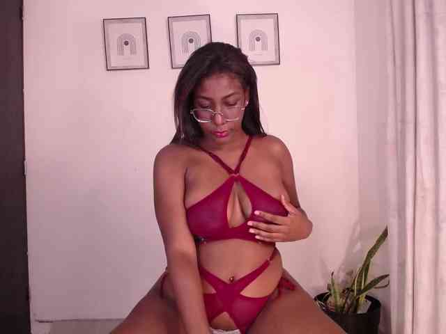 liarouseyy webcam