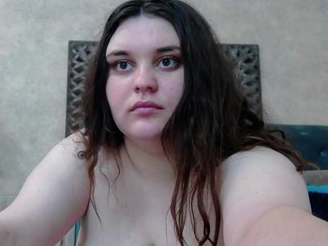 SaraElise's BongaCams show and profile