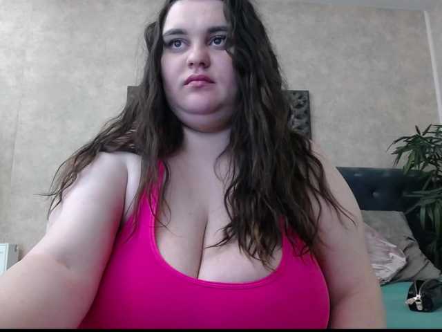 SaraElise's BongaCams show and profile