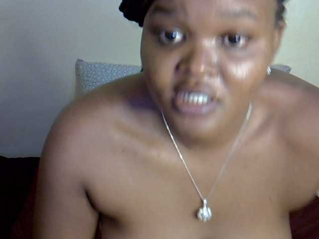 Sexxyterry webcam bongacams model stream image
