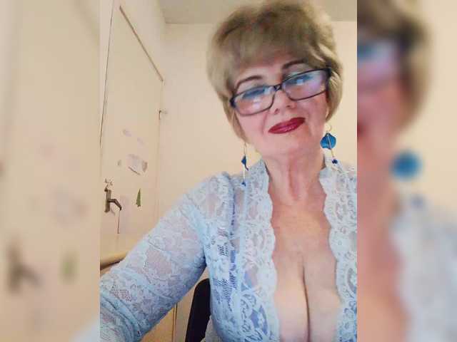 KASANDRABOLOSHKA's BongaCams show and profile