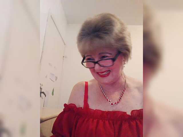 KASANDRABOLOSHKA's BongaCams show and profile