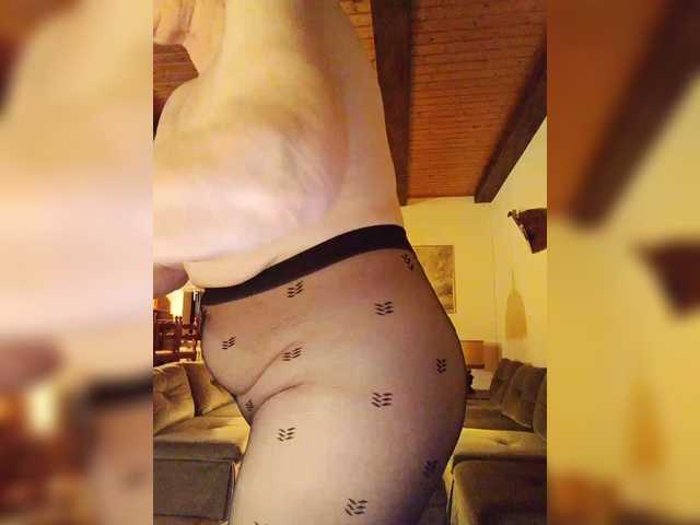 KASANDRABOLOSHKA's BongaCams show and profile