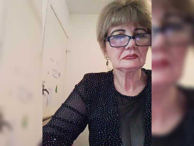 KASANDRABOLOSHKA's BongaCams show and profile