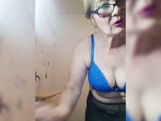KASANDRABOLOSHKA's BongaCams show and profile
