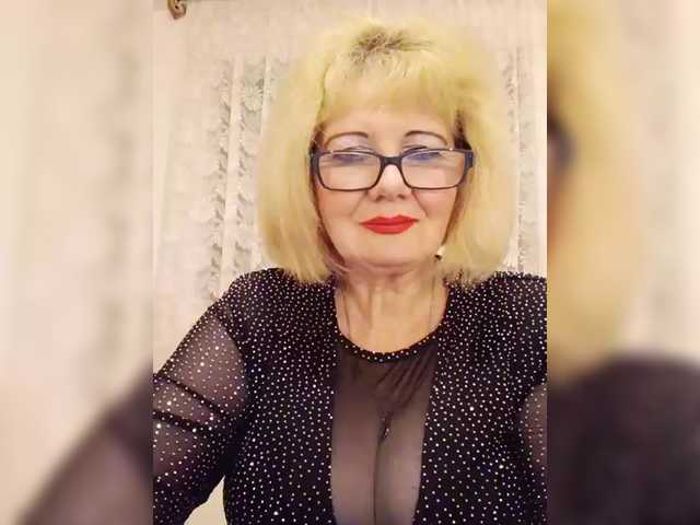 KASANDRABOLOSHKA's BongaCams show and profile