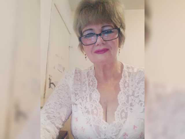 KASANDRABOLOSHKA's BongaCams show and profile