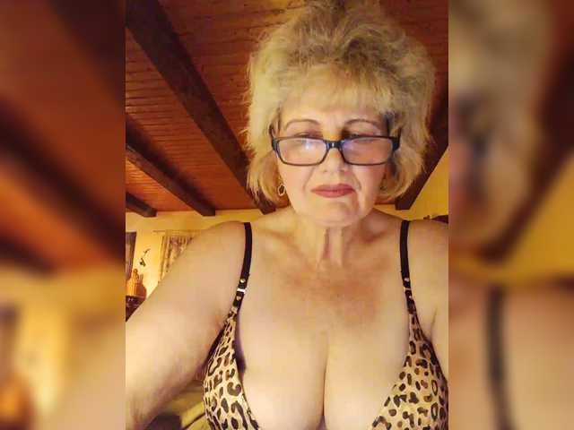 BoloshkaBlonda webcam