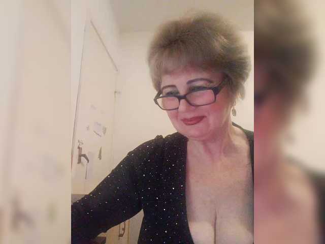 KASANDRABOLOSHKA's BongaCams show and profile