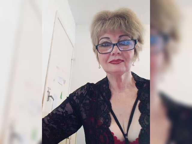 KASANDRABOLOSHKA's BongaCams show and profile