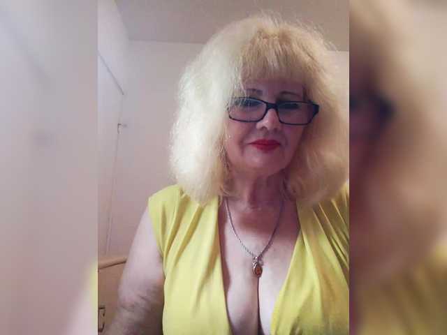 KASANDRABOLOSHKA live cam