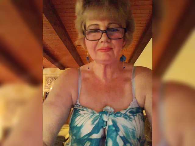 KASANDRABOLOSHKA's BongaCams show and profile