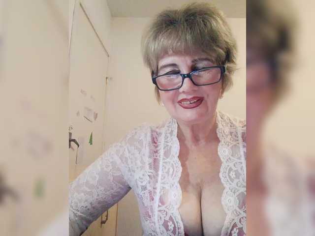 KASANDRABOLOSHKA's BongaCams show and profile