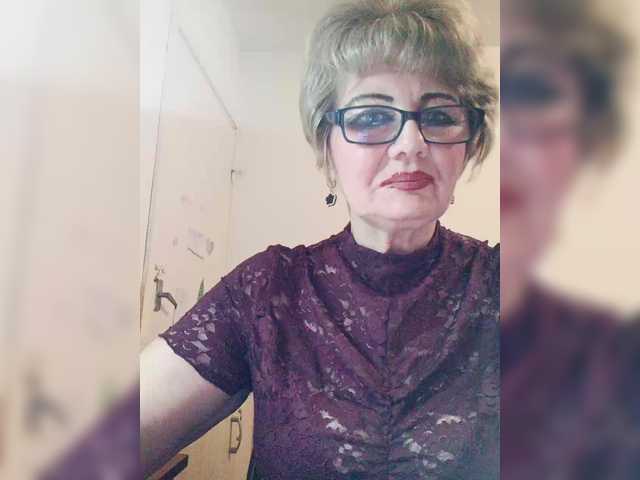 KASANDRABOLOSHKA's BongaCams show and profile