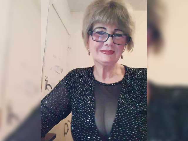 KASANDRABOLOSHKA's BongaCams show and profile