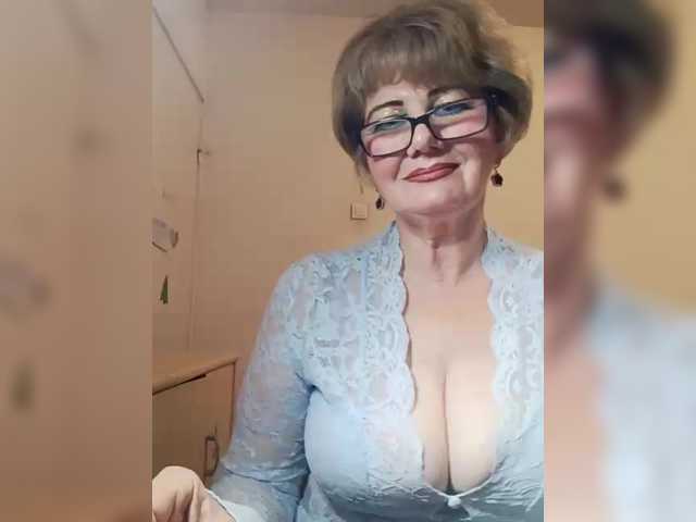 KASANDRABOLOSHKA's BongaCams show and profile