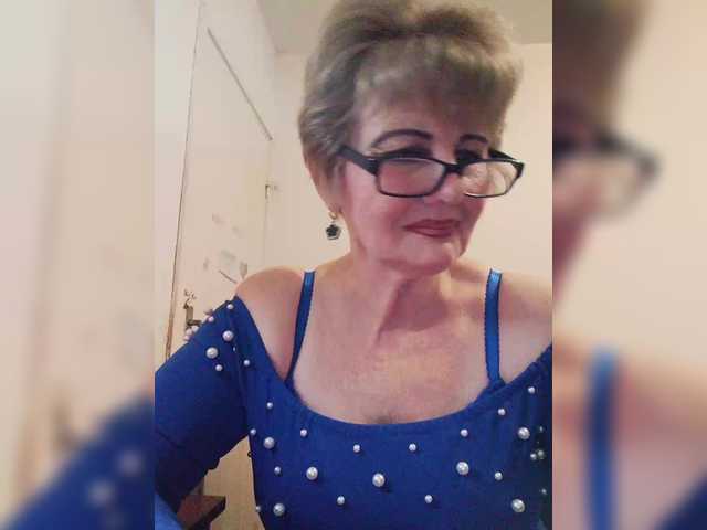 KASANDRABOLOSHKA's BongaCams show and profile