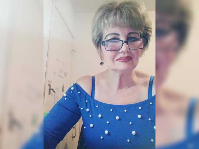 KASANDRABOLOSHKA's BongaCams show and profile