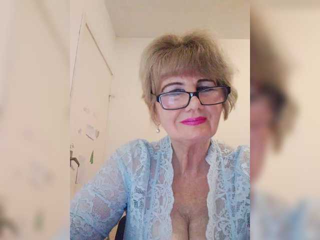 KASANDRABOLOSHKA's BongaCams show and profile