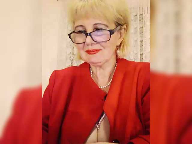 KASANDRABOLOSHKA's BongaCams show and profile